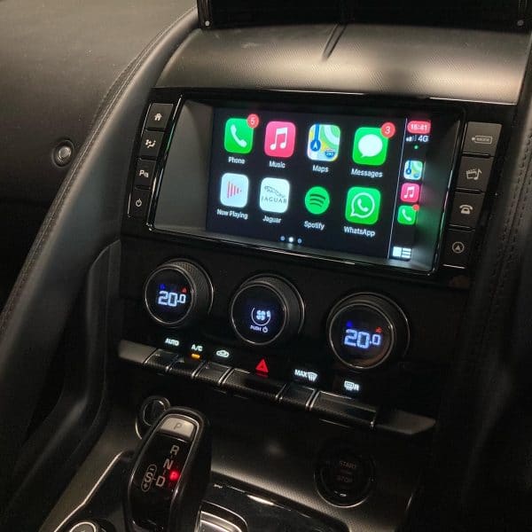 Jaguar Apple CarPlay & Android Auto